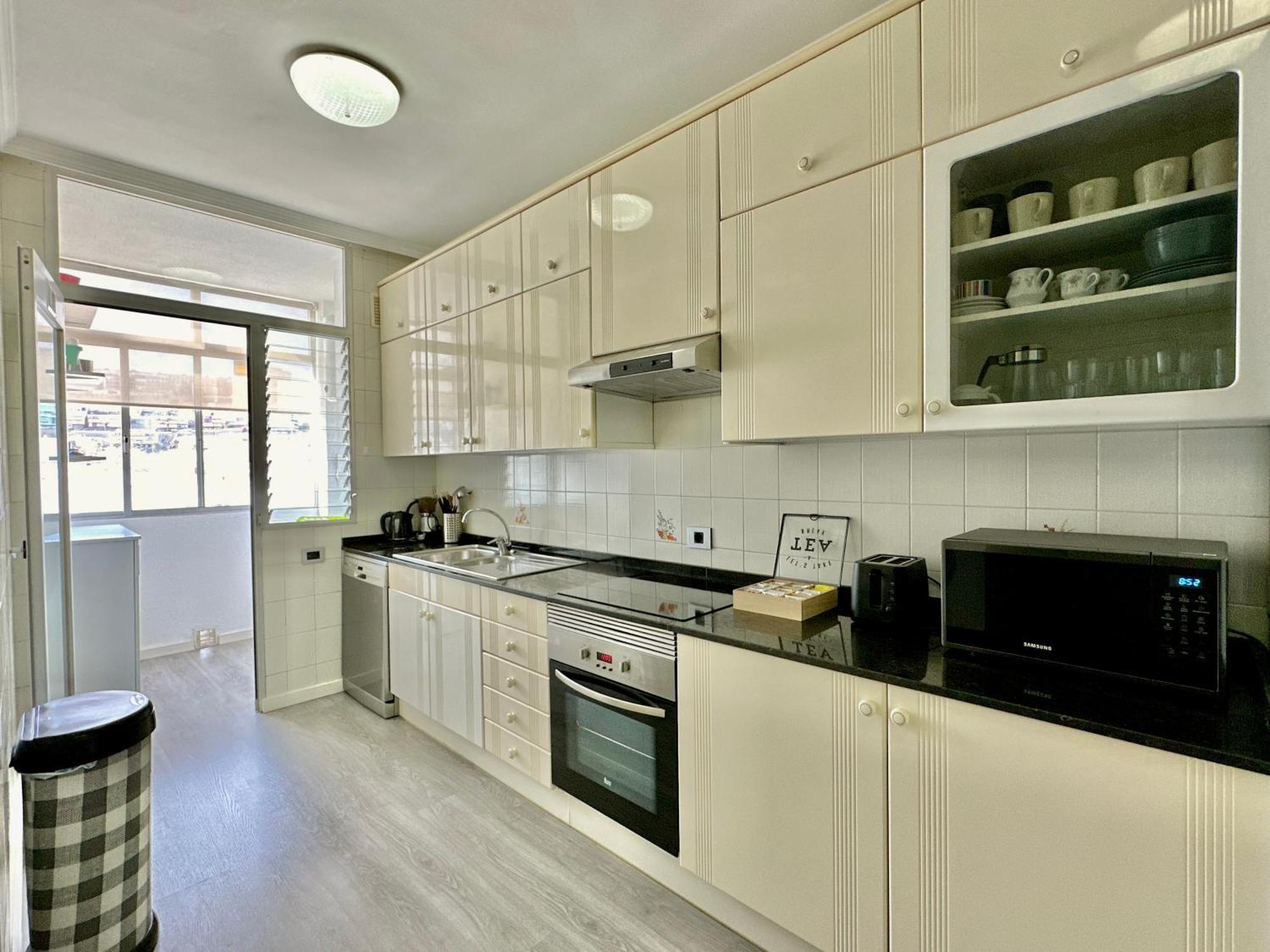Hostiguest Coliving Leon Y Castillo 大加那利岛拉斯帕尔马斯 外观 照片