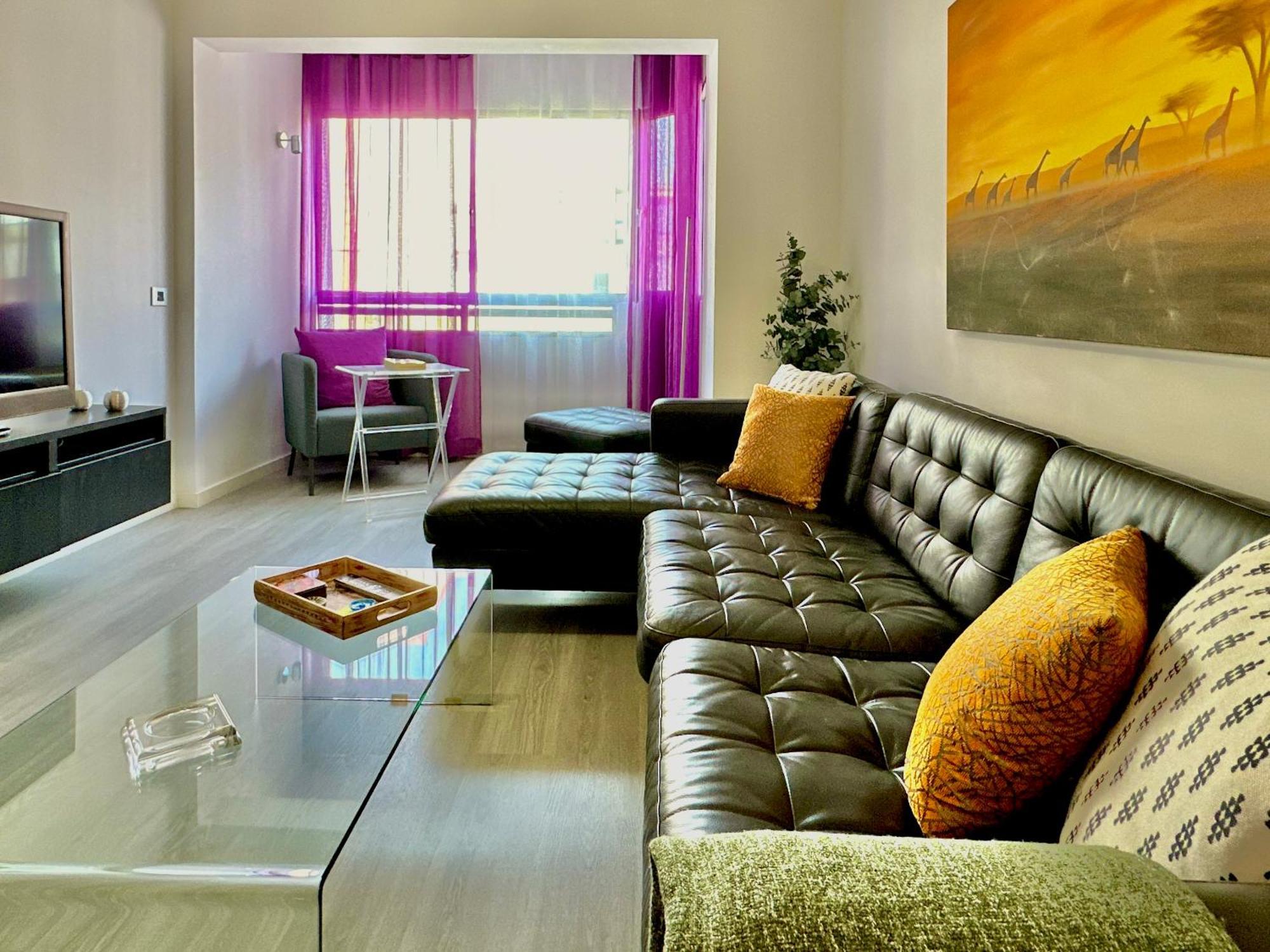 Hostiguest Coliving Leon Y Castillo 大加那利岛拉斯帕尔马斯 外观 照片